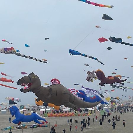 Gite Chti Picard Parking Prive Gratuit Et 100M De La Plage Berck Екстериор снимка